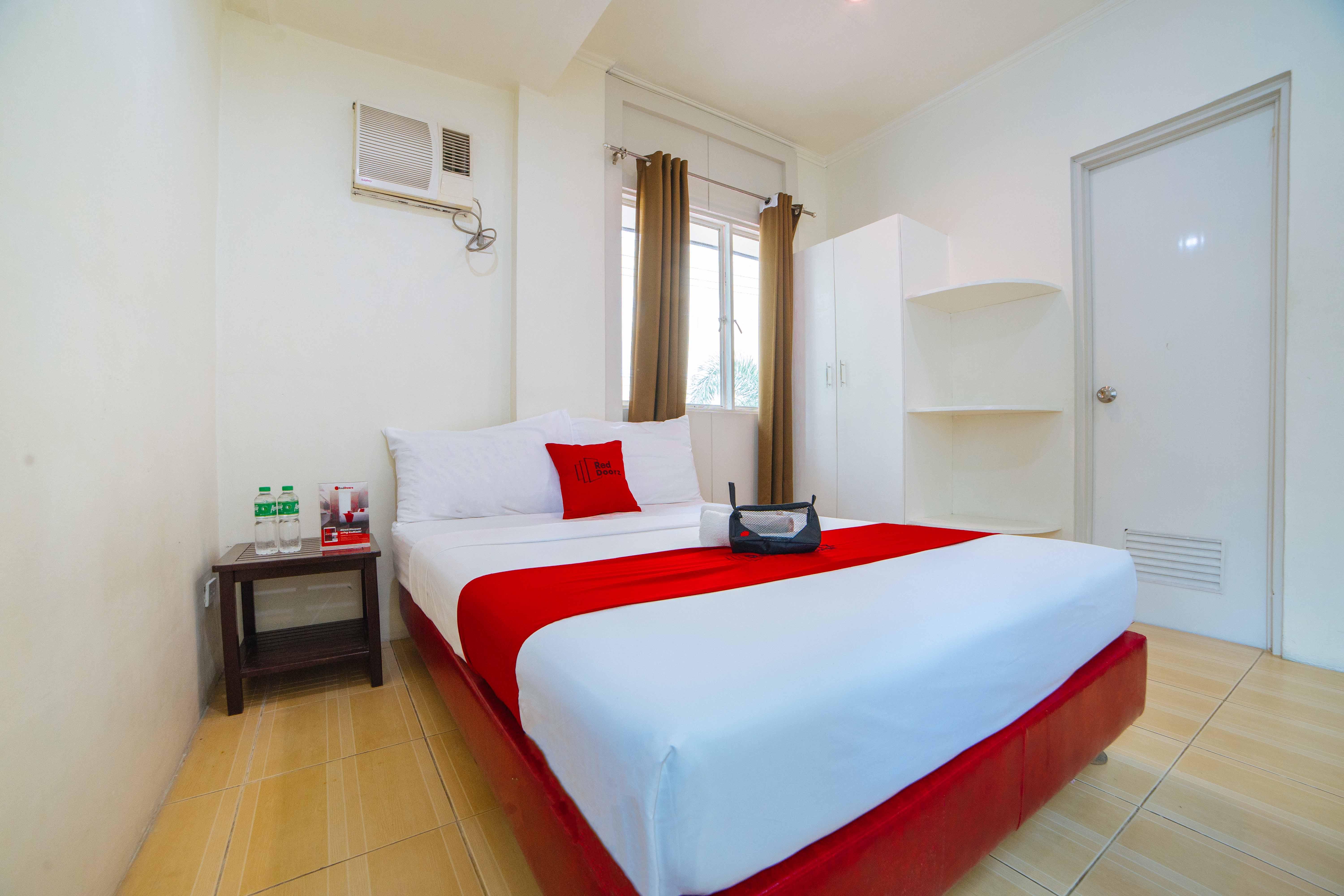 Reddoorz Near Walking Street Angeles City Exterior foto